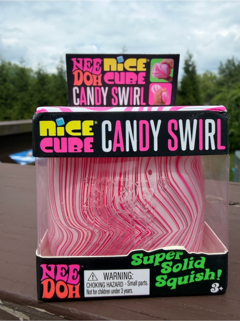 NeeDoh Nice Cube Candy Swirl Super Solid Squish